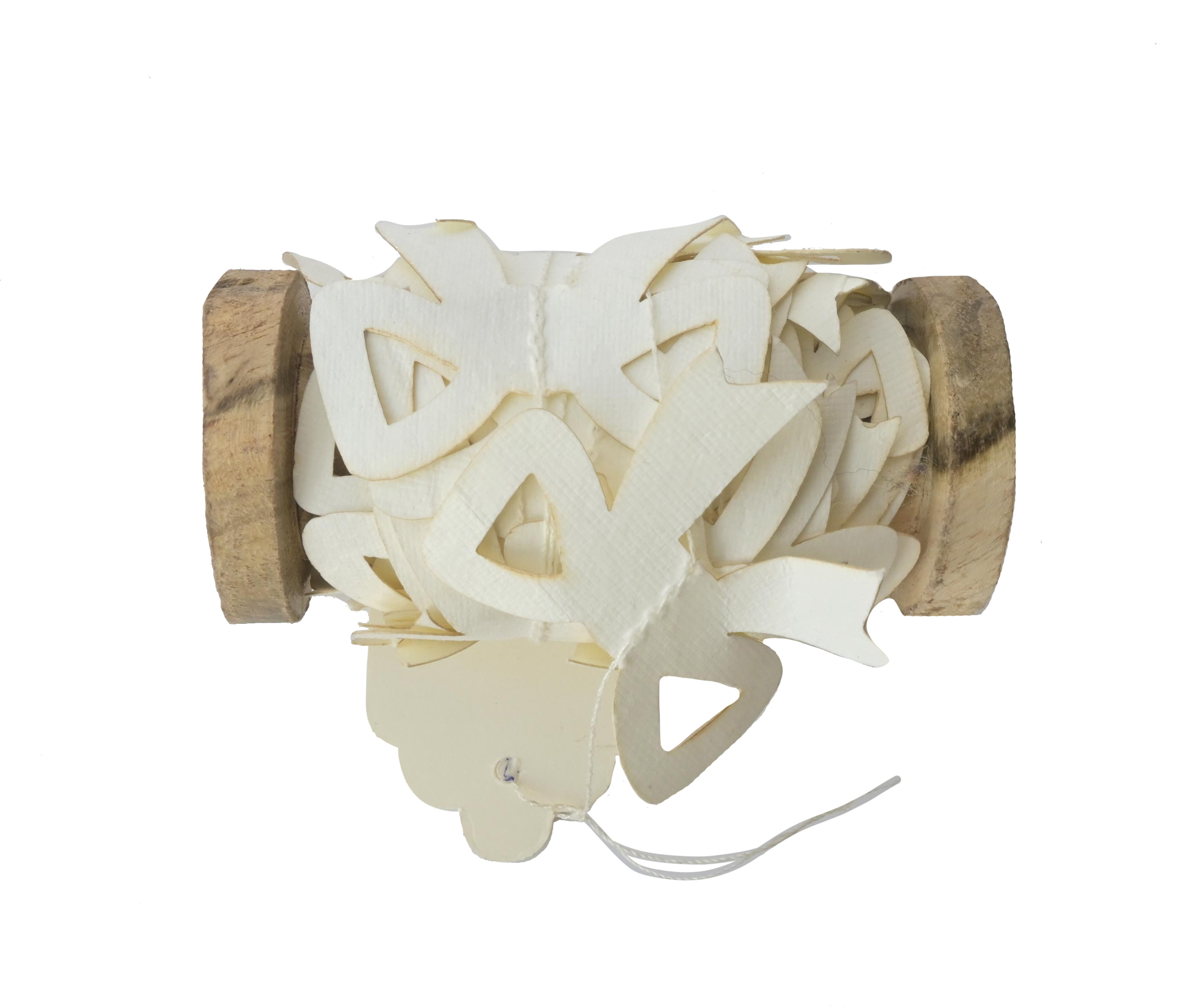 Bow Shape Garland On Spool White 5m Gift