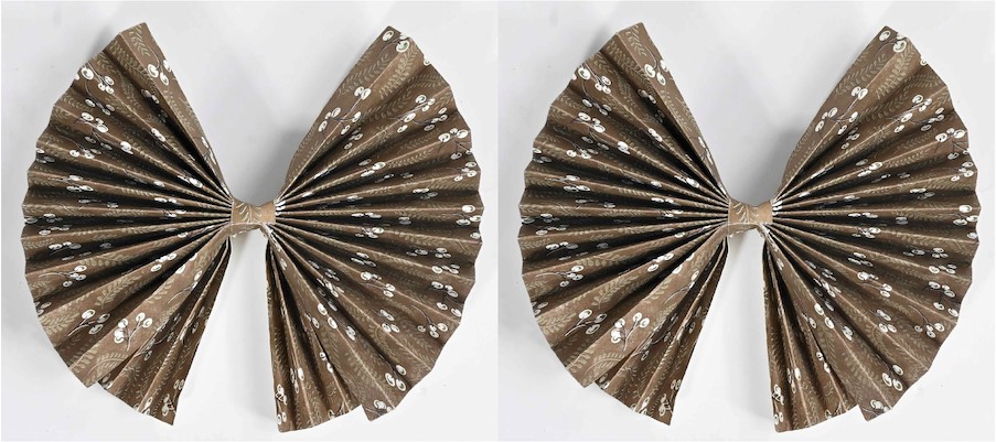 Set Of 2 Printed Paper Bow  In A Box  Bronze Gift