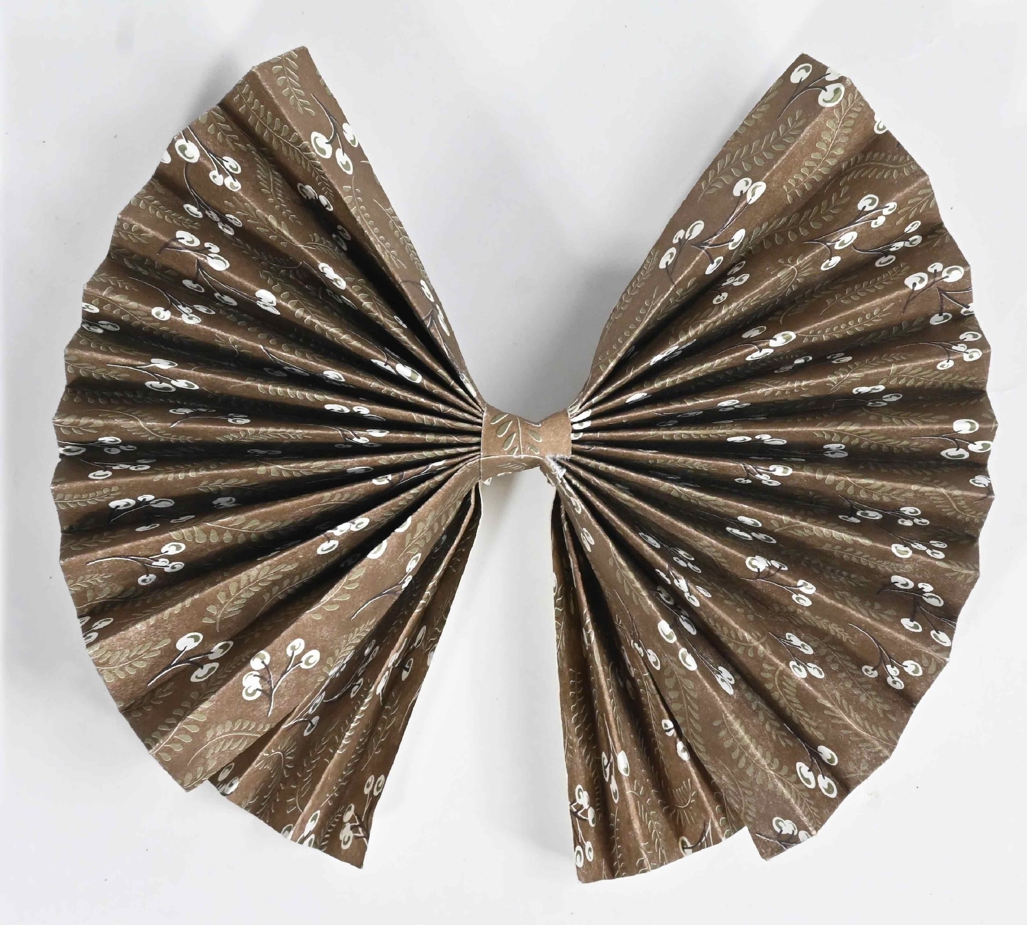 Printed Paper Bow In A Box - Medium Bronze B Gift