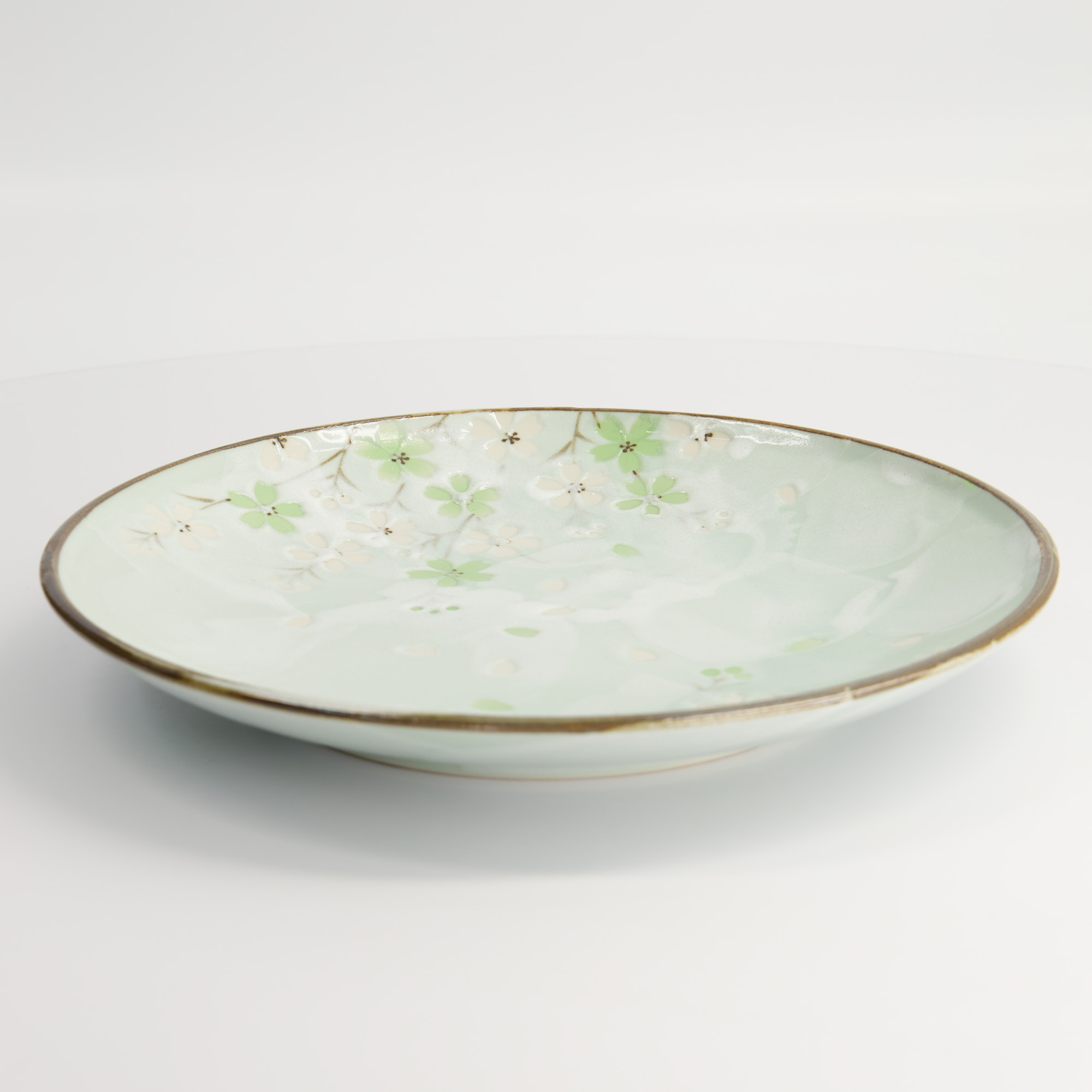 Green Cosmos Plate 26x3.4cm Q210/gc 4/24 Gift