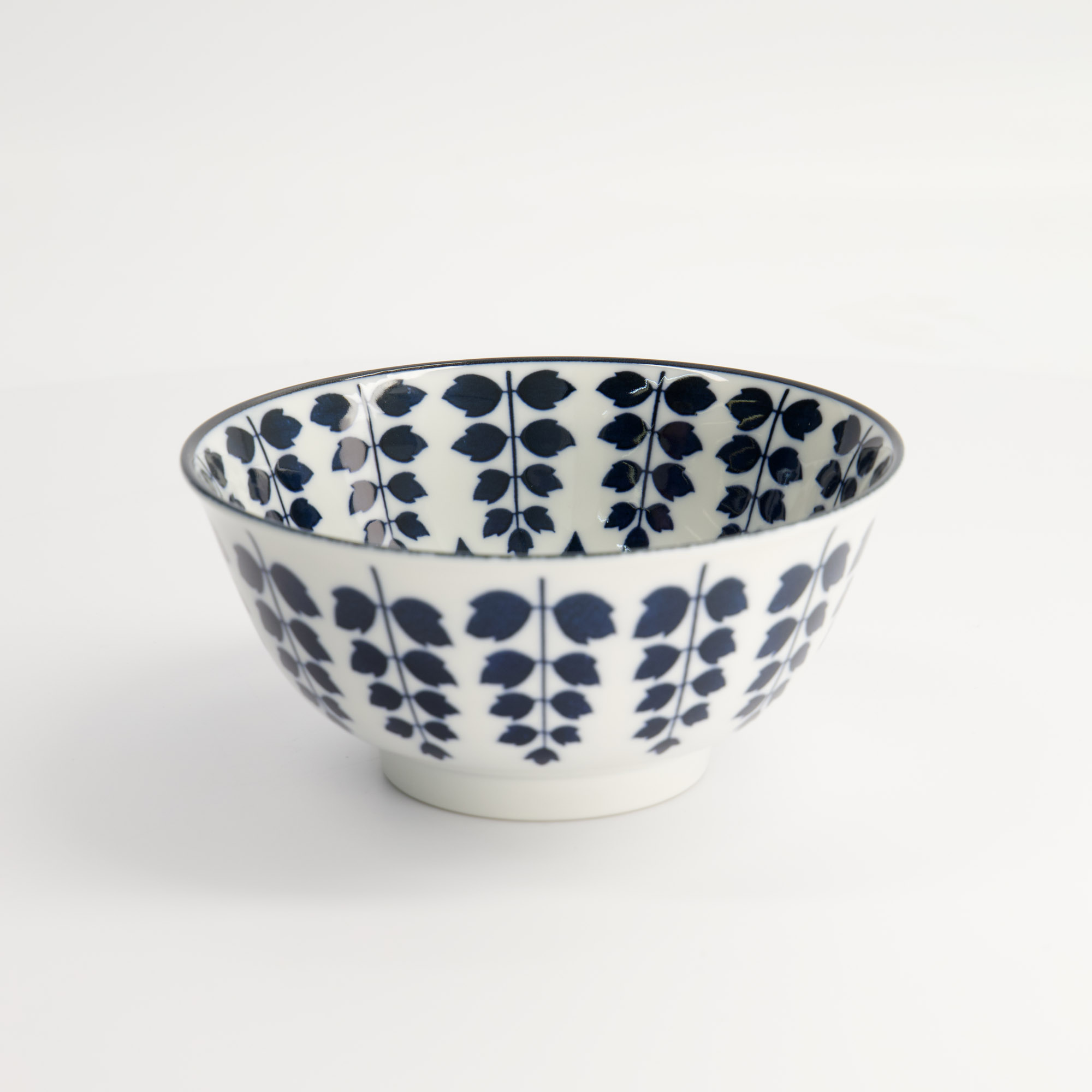 Mixed Bowls 15x7cm 550ml Bl/wh Hb-7106 6/48 Gift