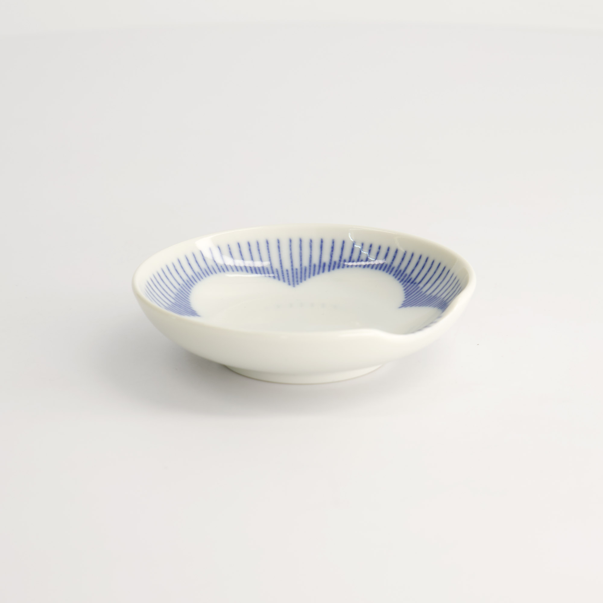 Soy Sauce Dish 9cm Umenuki Tokusa Yw-8055/c 12/288 Gift