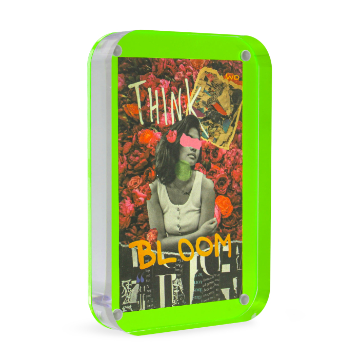 Acrylic Frame With Magnetic Closure Green Color Size 102x152x22cm Gift