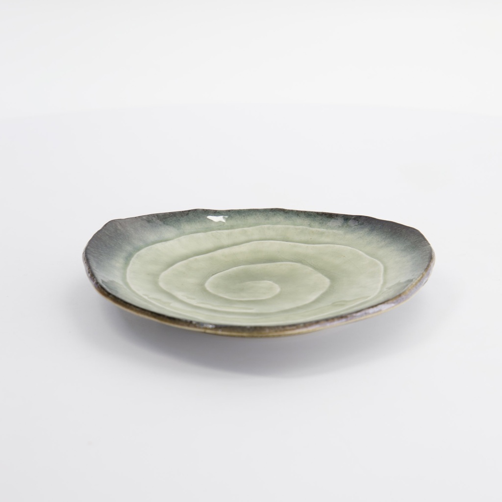 Yamasaku Organic Glassy Green Triangle Plate 16.5x2cm 33464 10/80 Gift
